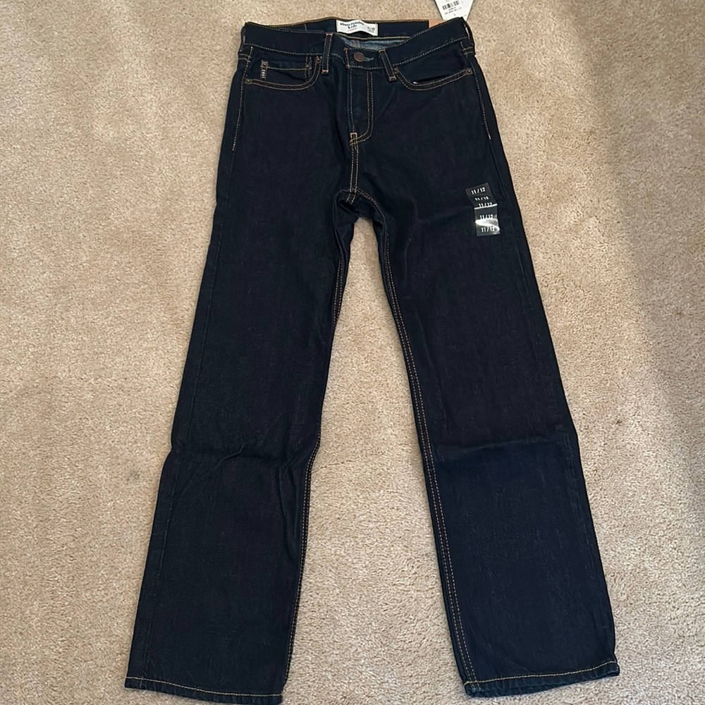 Brand new with tags on boys Abercrombie classic jeans. Size 11/12.